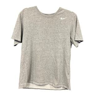 The Nike Tee Men's Dri-Fit Gray Athletic Tee Medium